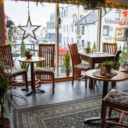 Private And Peaceful One Bedroom Apartments 博尔加内斯 外观 照片