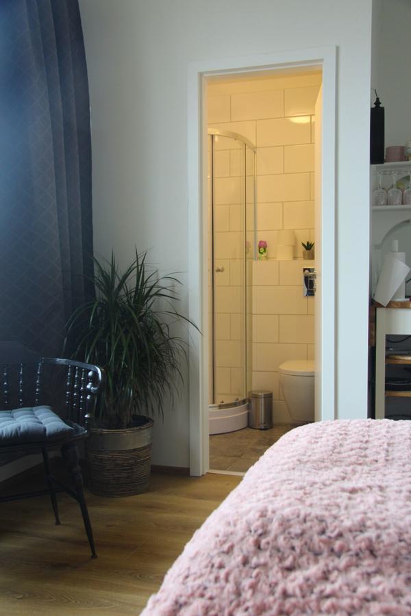 Private And Peaceful One Bedroom Apartments 博尔加内斯 外观 照片